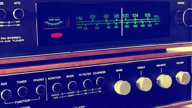 Radio in American car.